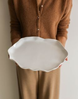 BAJO PLATO / BANDEJA WHITE LOTUS COLLECTION